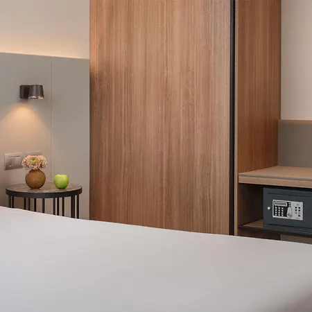 Nh 4* 트리에스테