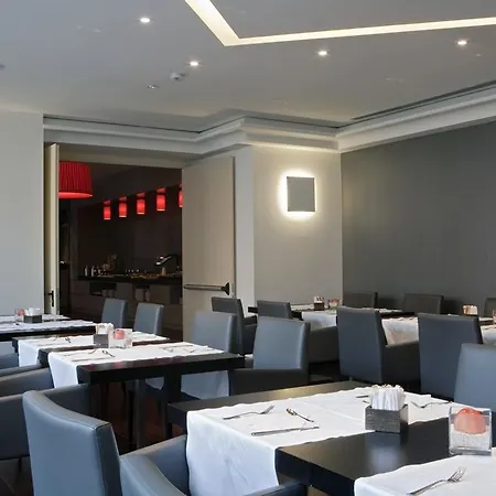 Nh 4* 트리에스테