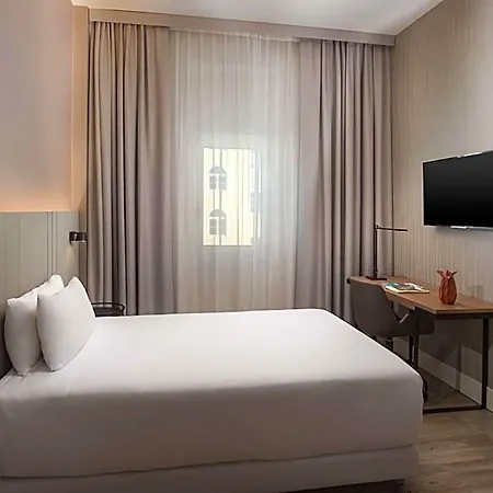 Nh Hotel Trieste