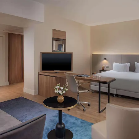 Nh Hotel Triest