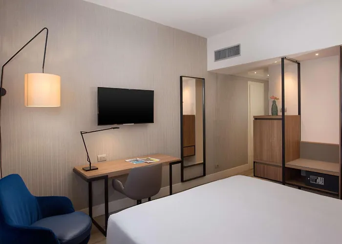 Nh Отель Триест