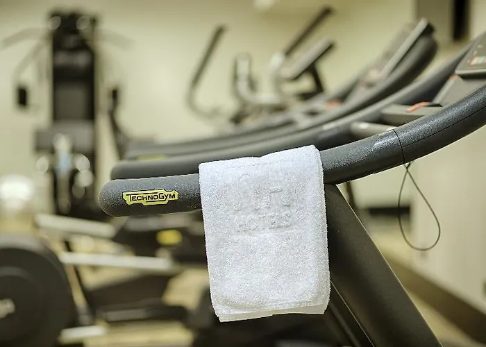 Nh Отель Триест